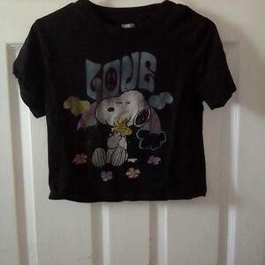 Cropped Black Snoopy Graphic T-Shirt